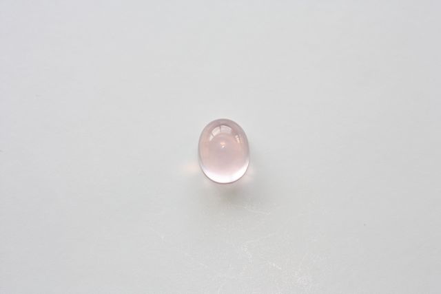 Pink quartz - Oval 3.965 ct