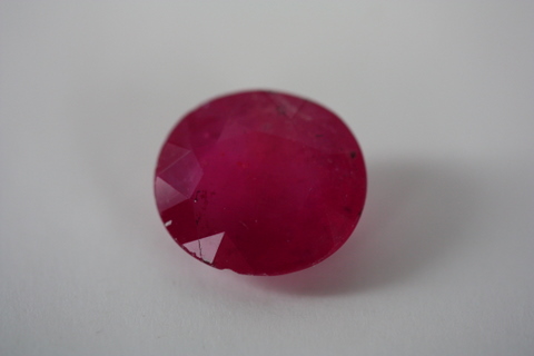 Ruby - Oval 4.615 ct