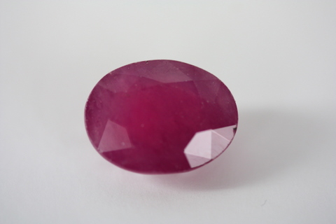 Ruby - Oval 10.960 ct