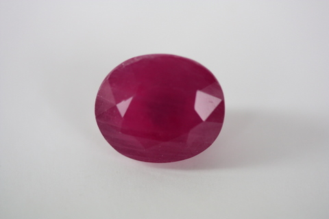 Ruby - Oval 12.280 ct