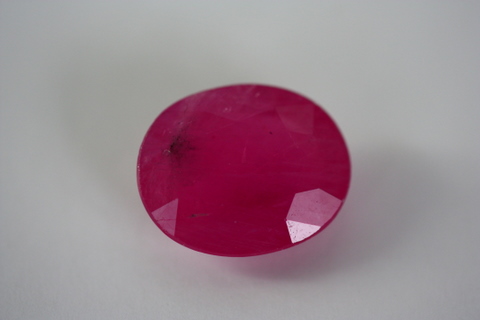 Ruby - Oval 4.885 ct