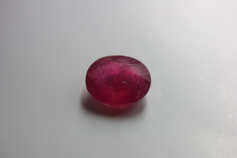Ruby - Oval 5.110 ct