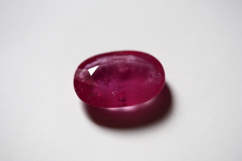 Ruby - Oval 4.740 ct