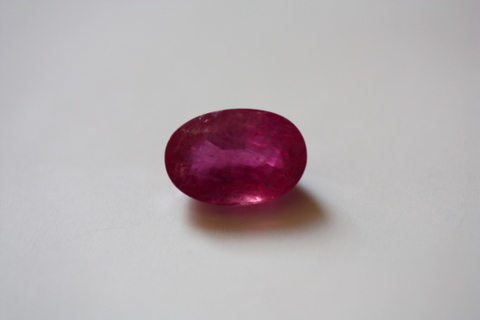 Ruby - Oval 3.845 ct