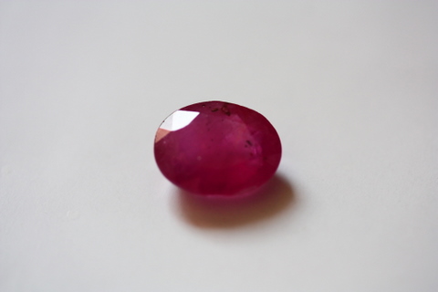Ruby - Oval 3.765 ct