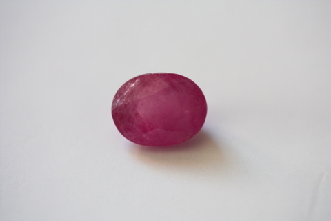 Ruby - Oval 2.900 ct
