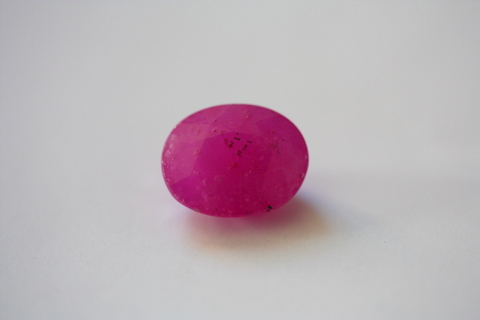 Ruby - Oval 3.335 ct