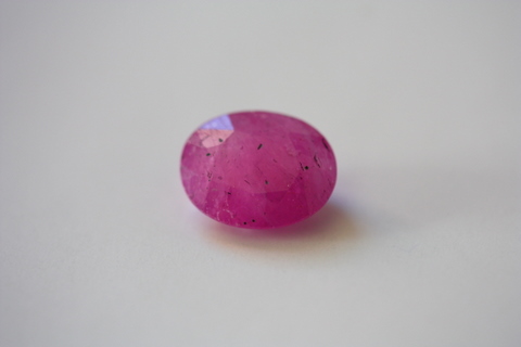 Ruby - Oval 2.200 ct