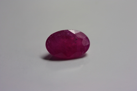 Ruby - Oval 1.630 ct