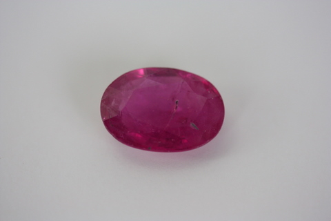 Ruby - Oval 4.010 ct