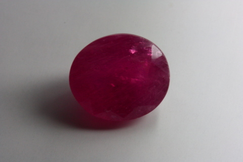Ruby - Oval 6.125 ct
