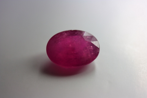 Ruby - Oval 5.805 ct