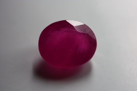 Ruby - Oval 5.415 ct