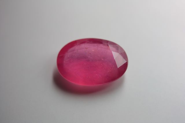 Ruby - Oval 4.570 ct
