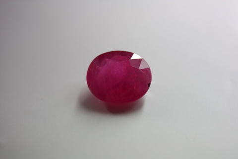 Ruby - Oval 3.900 ct