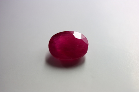 Ruby - Oval 3.805 ct