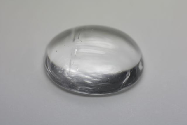 Rock crystal - Oval 20.04 ct