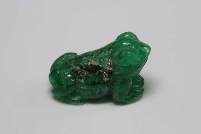 Emerald (Beryl) - Frog  - 8.846 ct