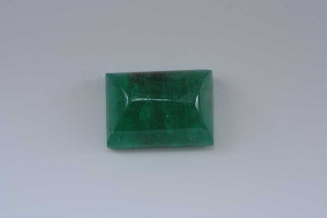 Emerald (Beryl) - Rectangle cabochon - 8.360 ct