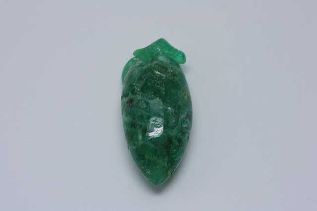 Emerald (Beryl) - Squid - 4.915 ct