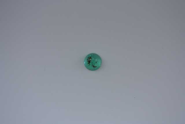 Emerald (Beryl) - Round cabochon 0.250 ct