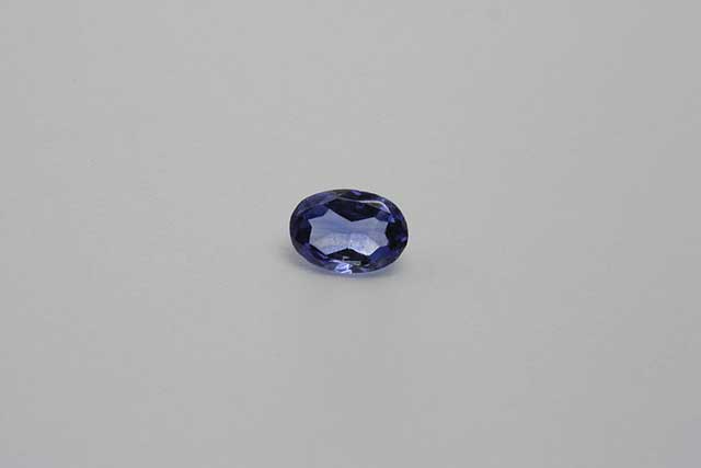 Sapphire - oval - 0.190 ct