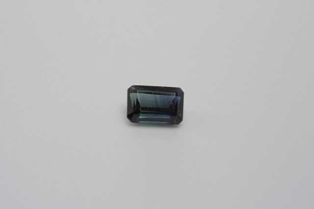 Sapphire - rectangle - .0300 ct