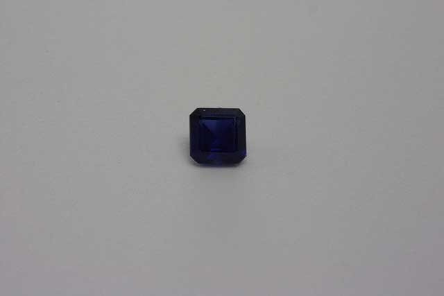 Sapphire - square - 0.195 ct