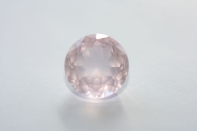 Pink quartz - Round 3.58 ct