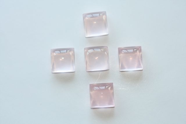 Pink quartz - Square 30.59 ct