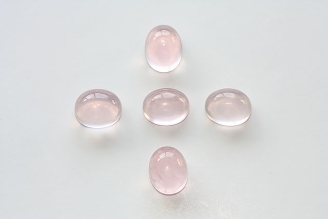 Pink quartz - Oval 18.545 ct