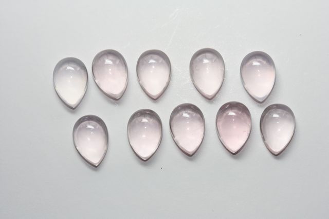 Pink quartz - Pear 21.39 ct