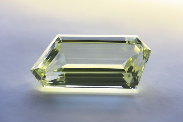 Heliodore beryl - Rectangle 13.105 cts